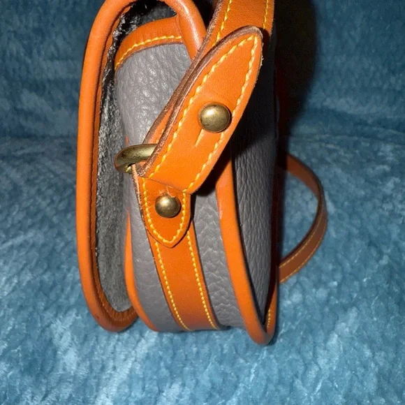Dooney and Bourke Over and Under in Smoke - Picture 7 of 14